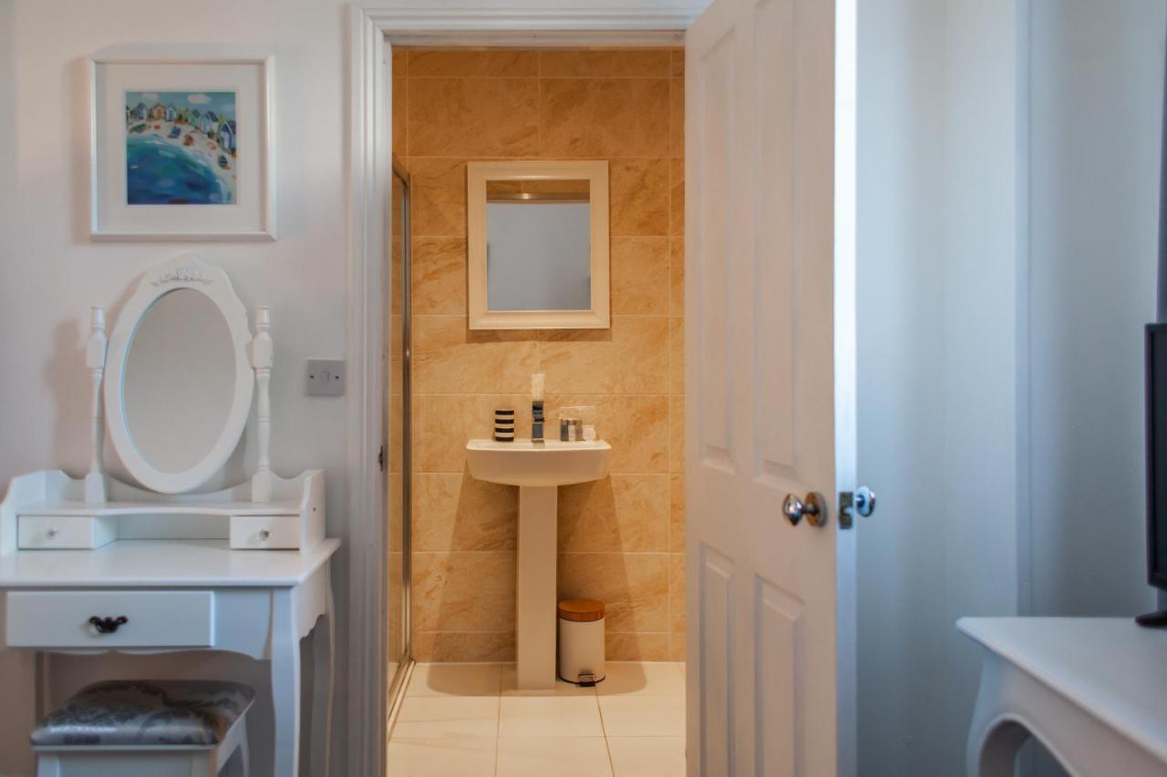 וויימות' No. 98 Boutique Hotel מראה חיצוני תמונה